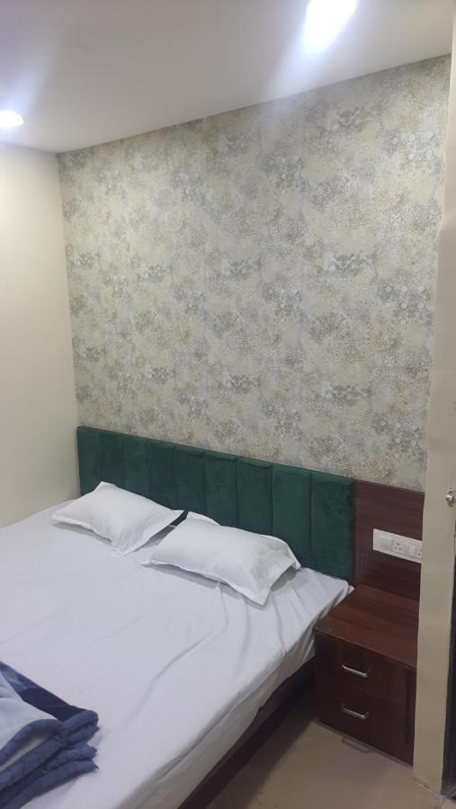 אויאיין Green Leaf Hotel מראה חיצוני תמונה