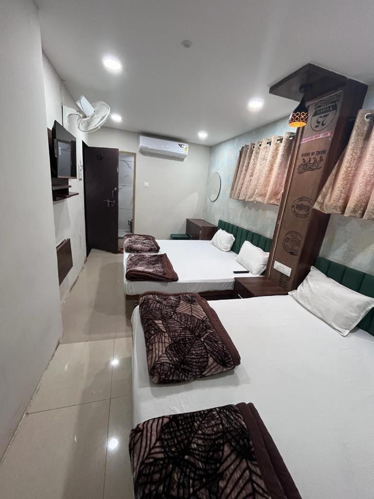 אויאיין Green Leaf Hotel מראה חיצוני תמונה