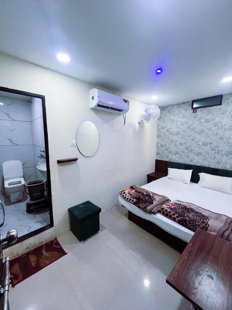 אויאיין Green Leaf Hotel מראה חיצוני תמונה