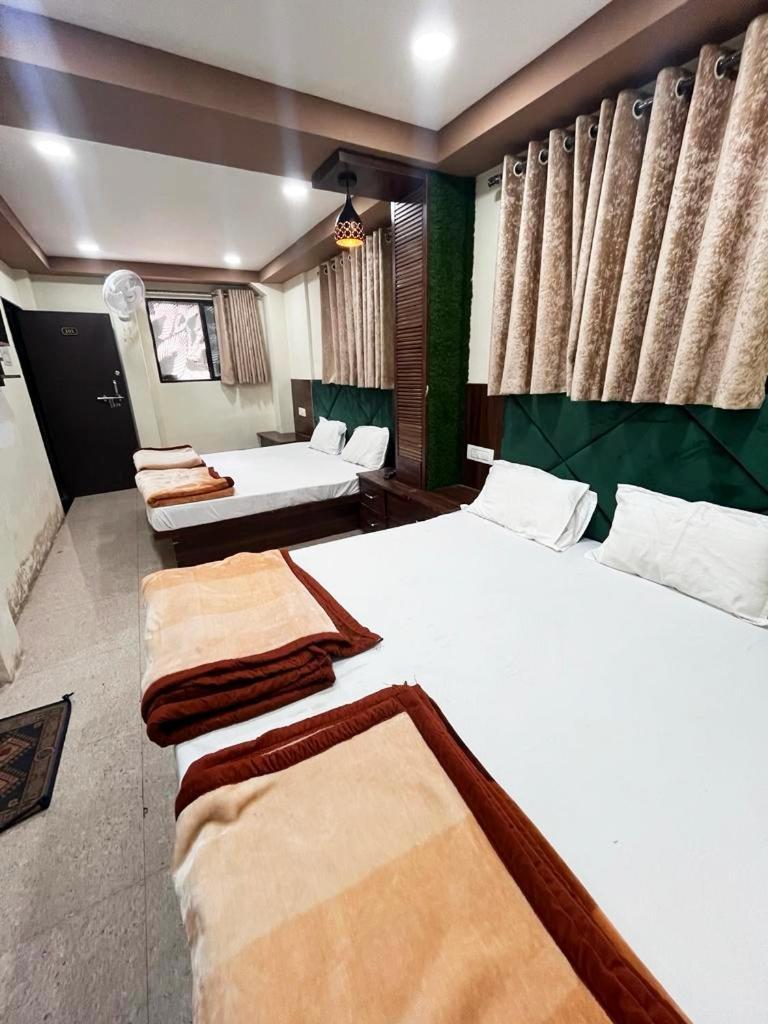 אויאיין Green Leaf Hotel מראה חיצוני תמונה